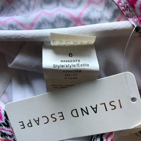 ISLAND ESCAPE Macramé Diamond Print Halter Tankini Top NWT 6 - Picture 6 of 9